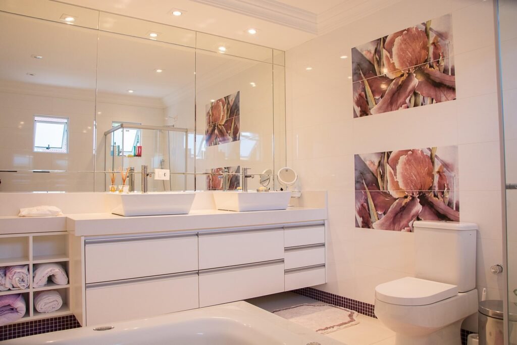 bathroom-1622403_1920 - Home Builder Marketers